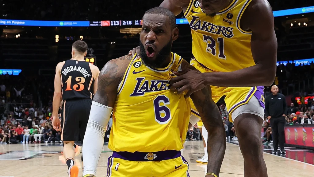 atlanta hawks vs lakers match player stats
